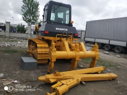 Бульдозер Sd16  shantui  (3)